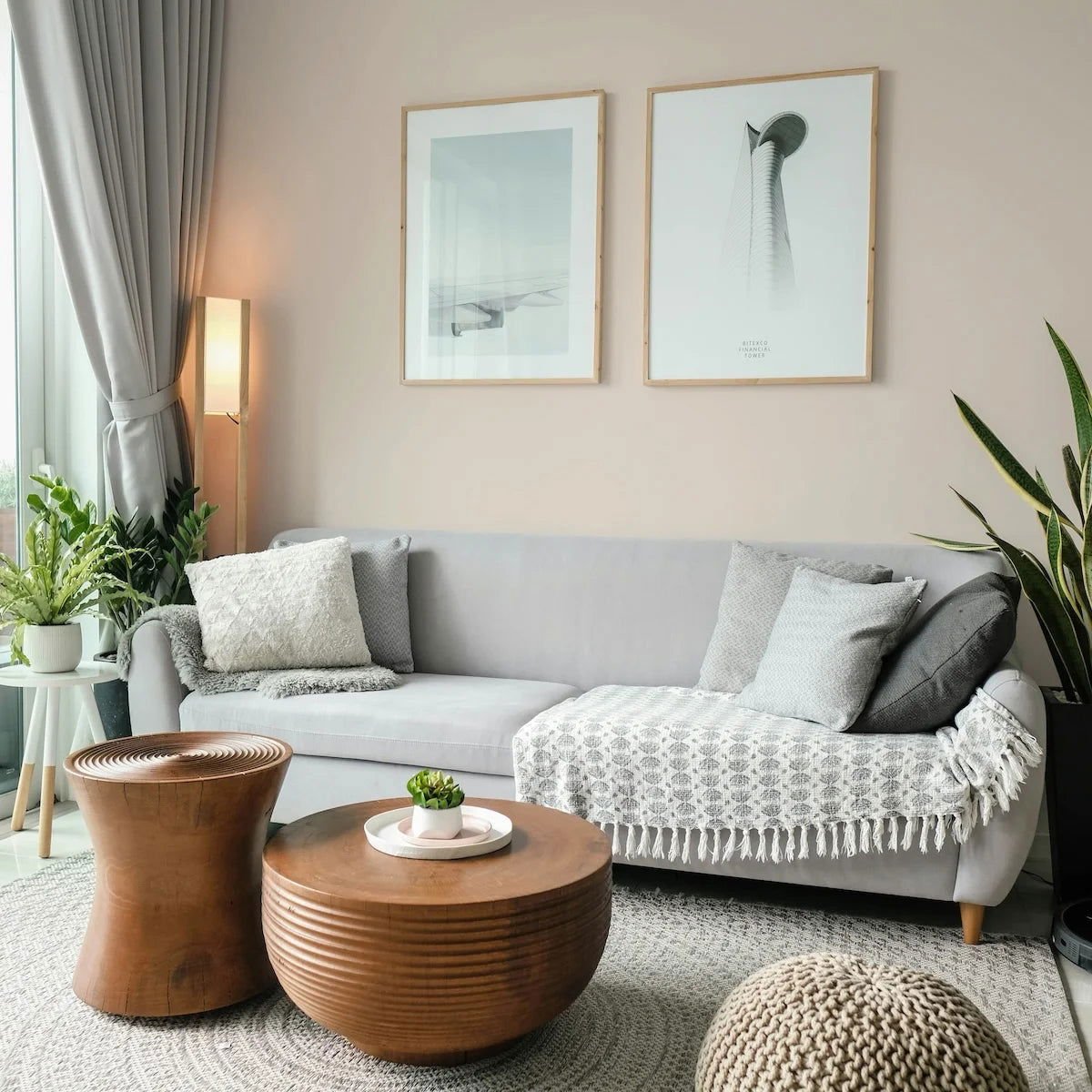 Canvas - Painting the Past