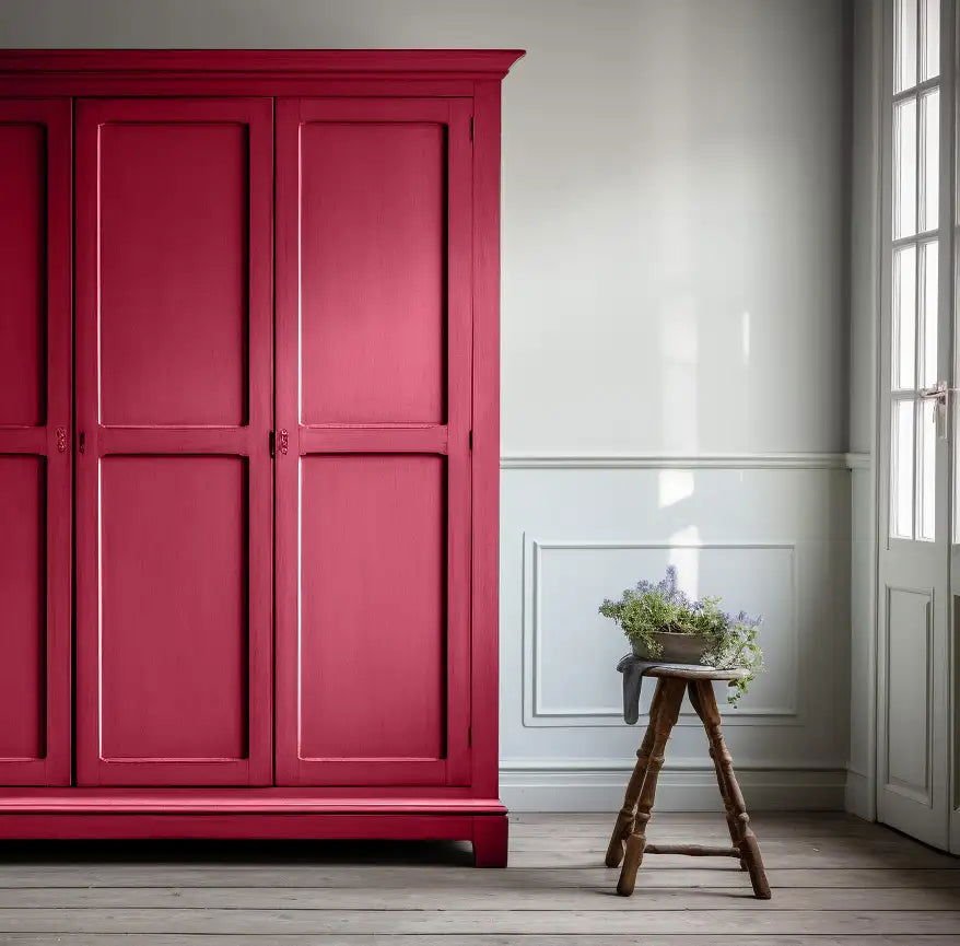 Hippy - Painting the Past