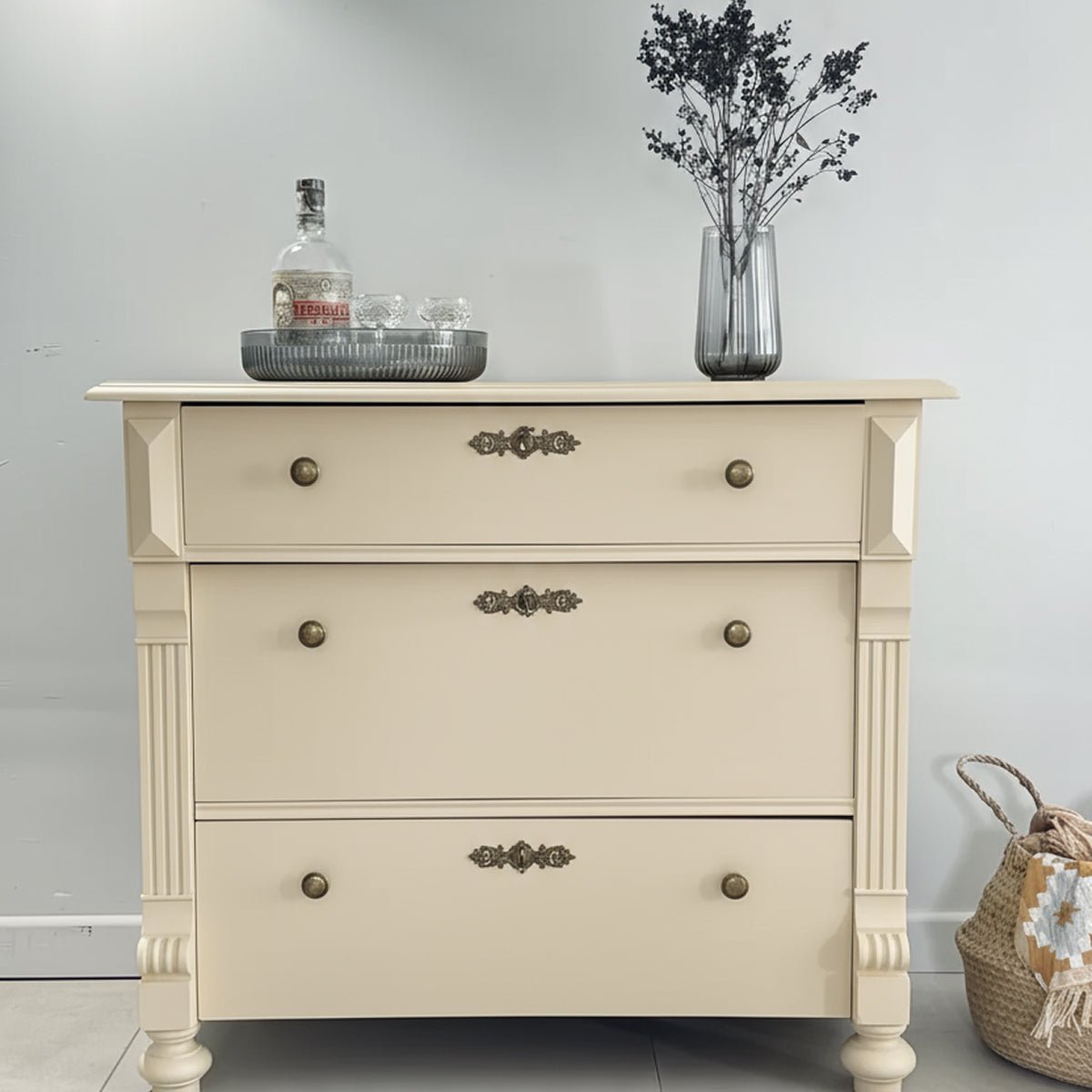 Pale Timber - Paint of Walinoon