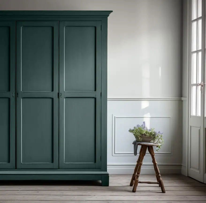 Peacock - Painting the Past