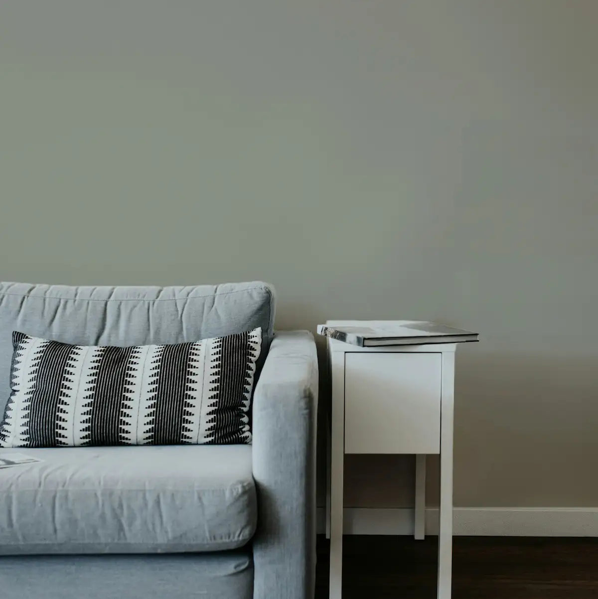 Schrank Scandinavian Green