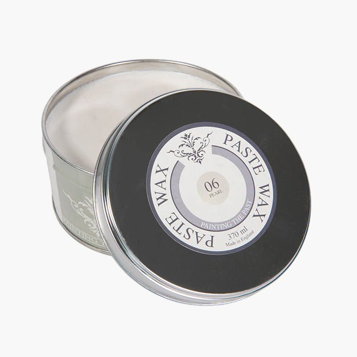 Wachs Pearl - Painting the Past