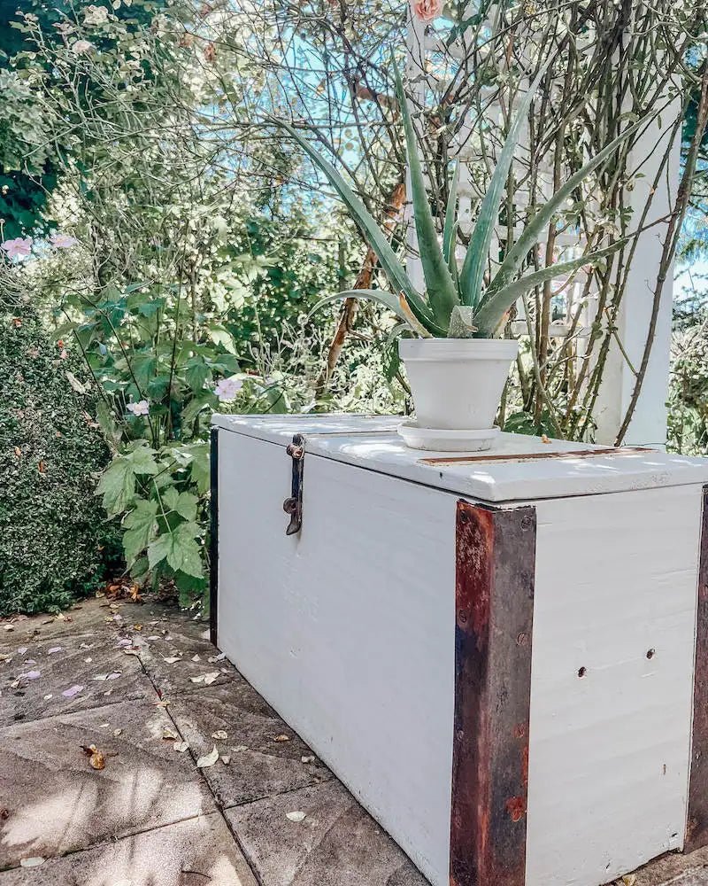 Old White Outdoor - Lieblingshaus