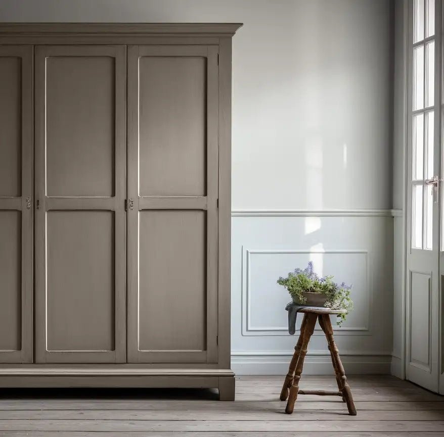 Moss - Painting the Past