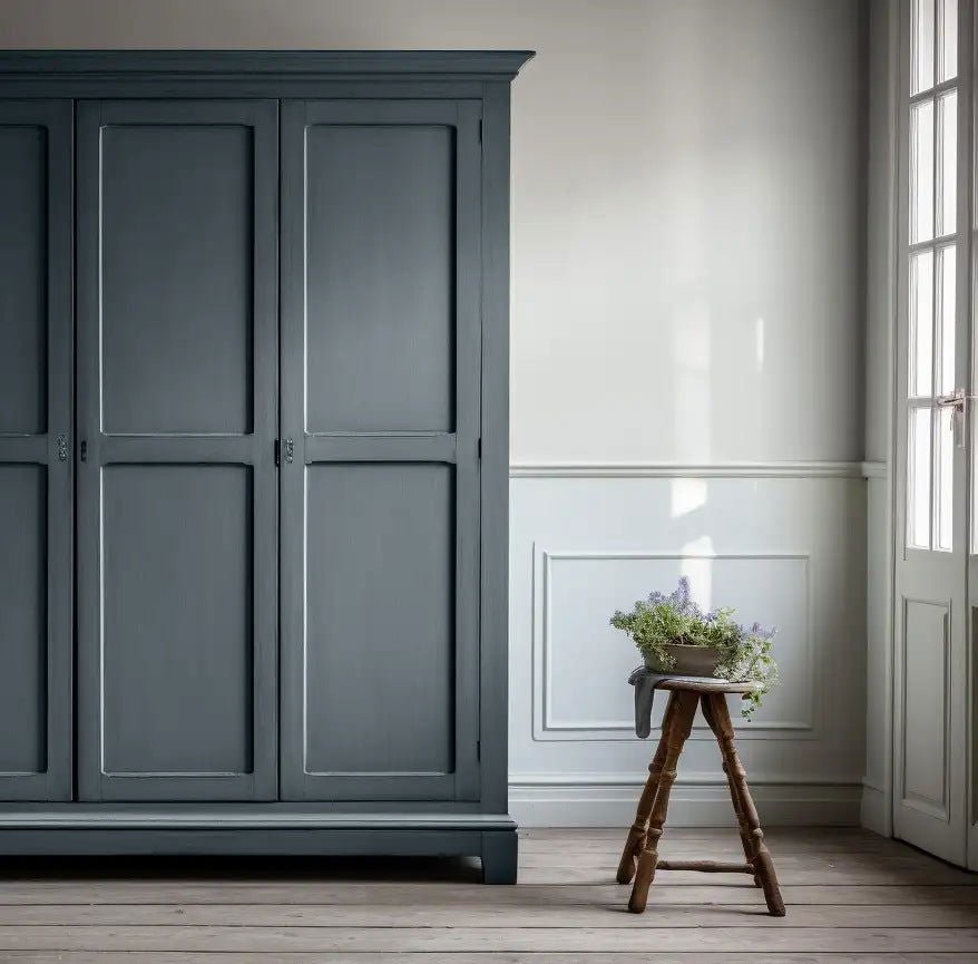 Petrol - Painting the Past