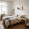 White Lily – Wandfarbe an der Wand – Paint of Walinoon