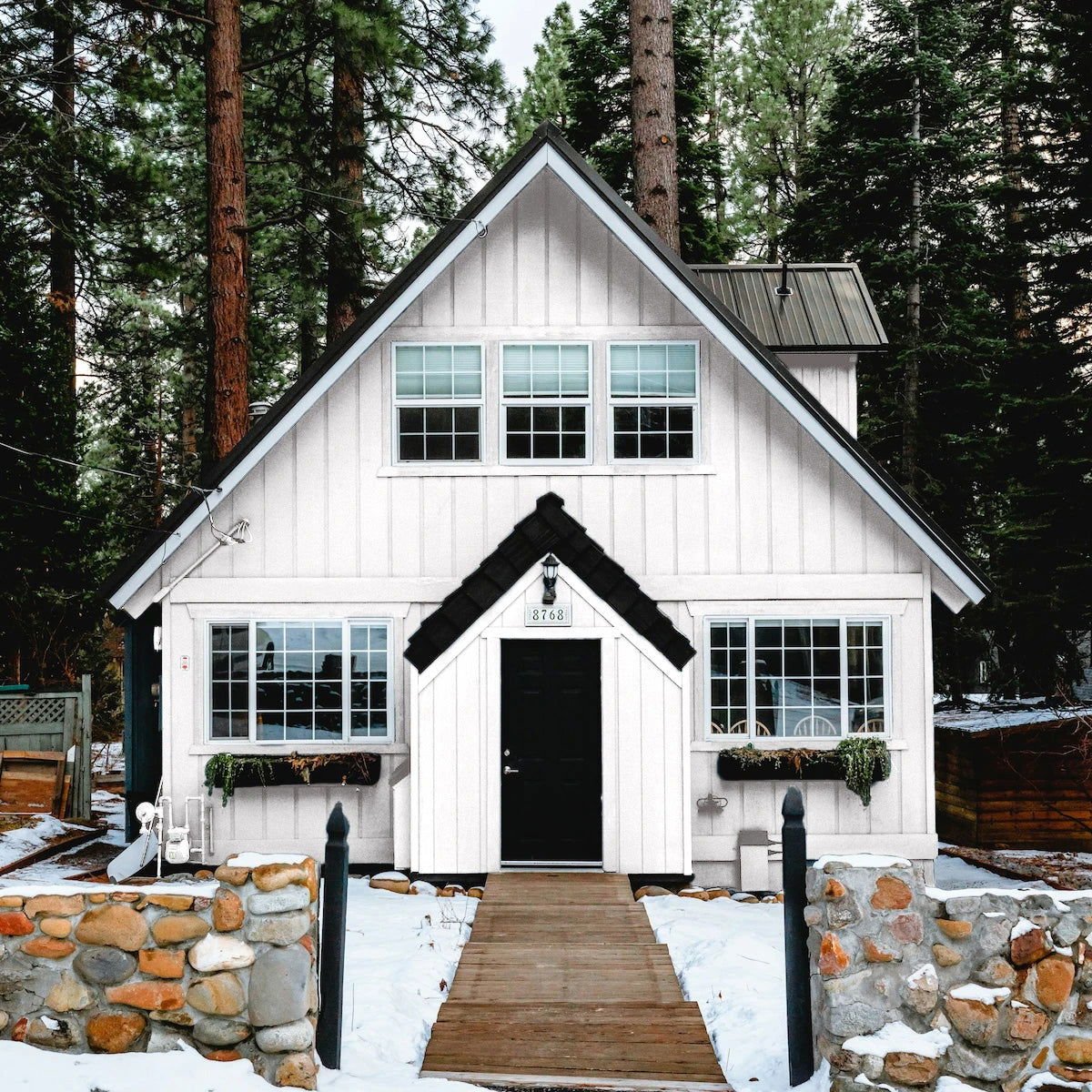 Pure White - Outdoor - Painting the Past