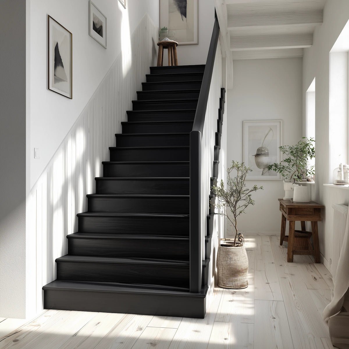 Schwarz Nr. 2 - Painting the Past