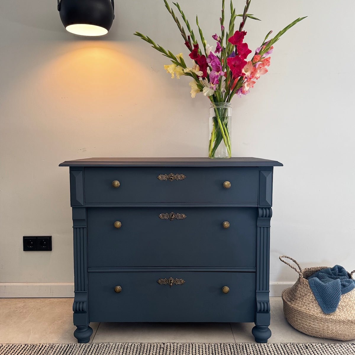 Smoke - Möbelfarbe - Paint of Walinoon