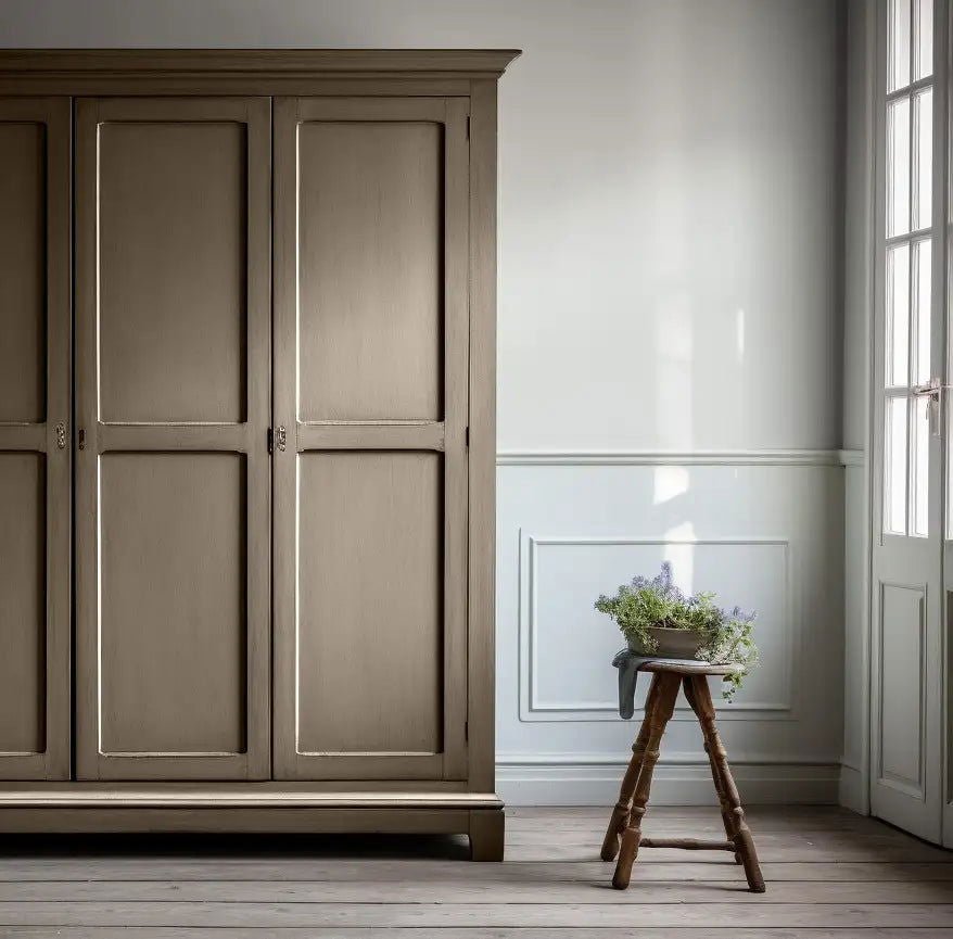 Taupe - Painting the Past